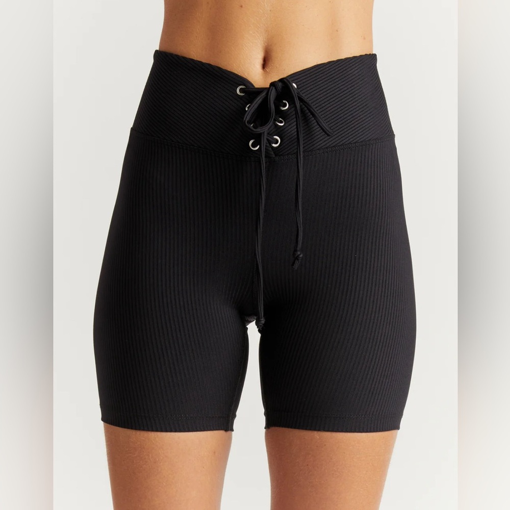 Year of Ours | NWT! Ribbed 6” Football Shorts